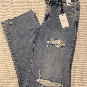 Judy Blue Women's 90s Straight  Light Blue Distressed Jeans